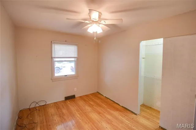 $129,900 | 223 Cindy Street, Brighton, IL 62012