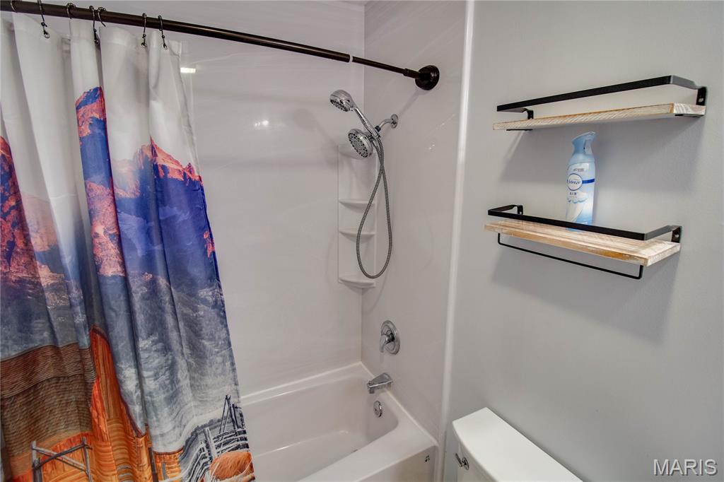 223 Cindy Street Brighton, IL 62012 - Photo 18 of 32