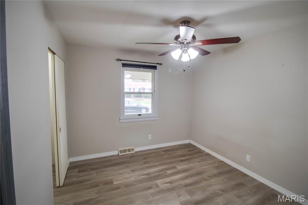 223 Cindy Street Brighton, IL 62012 - Photo 19 of 32