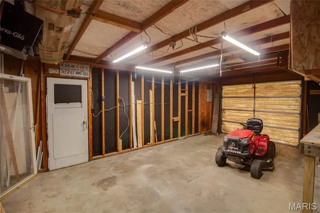 $129,900 | 223 Cindy Street, Brighton, IL 62012