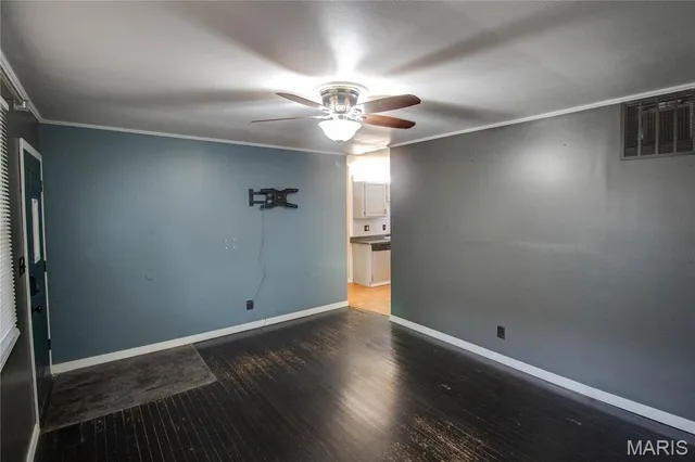 $129,900 | 223 Cindy Street, Brighton, IL 62012