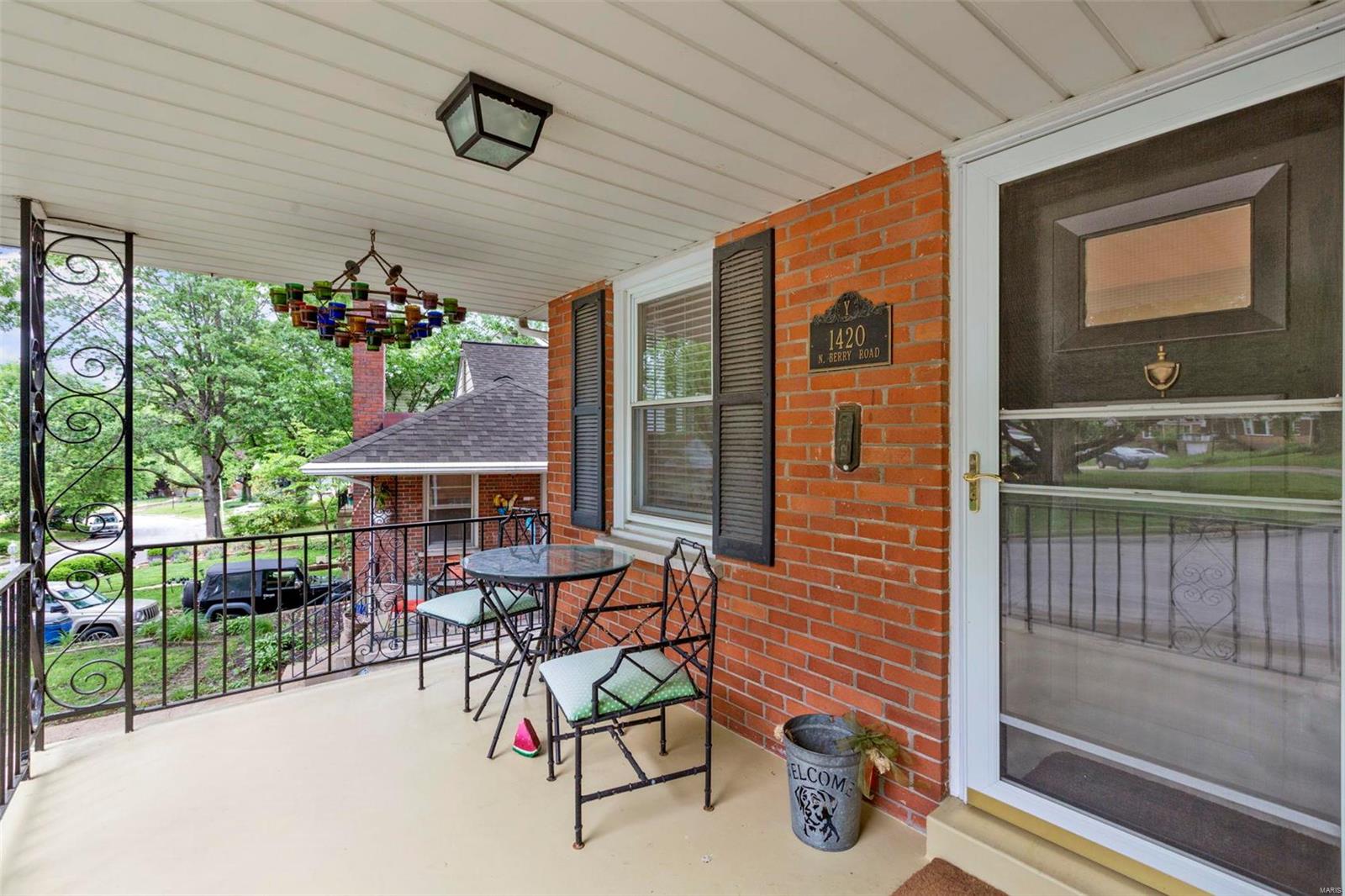 1420 North Berry Road St. Louis, MO 63119 - Photo 3 of 19 Gallery Image 3