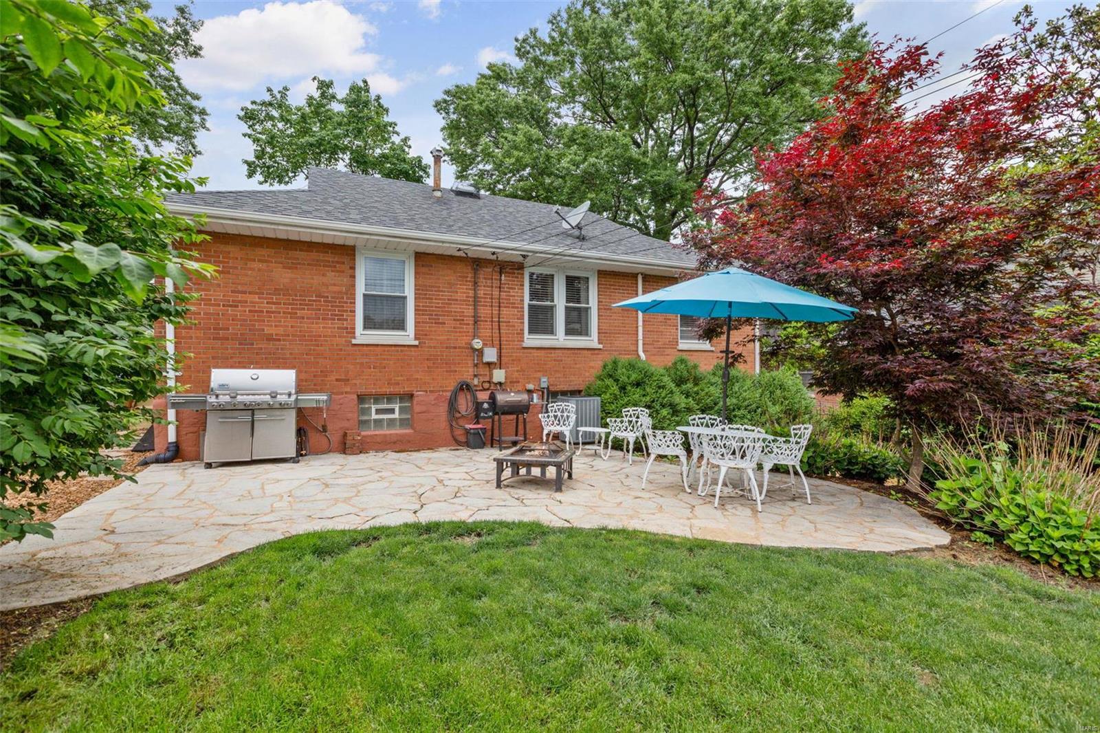 1420 North Berry Road St. Louis, MO 63119 - Photo 5 of 19 Gallery Image 5