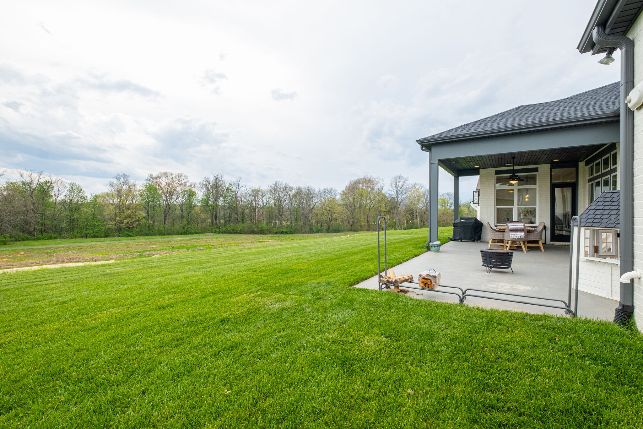 3010 Ranch Rd Mount Mount Juliet, TN 37122 - Photo 49 of 51 a view of a backyard with sitting area