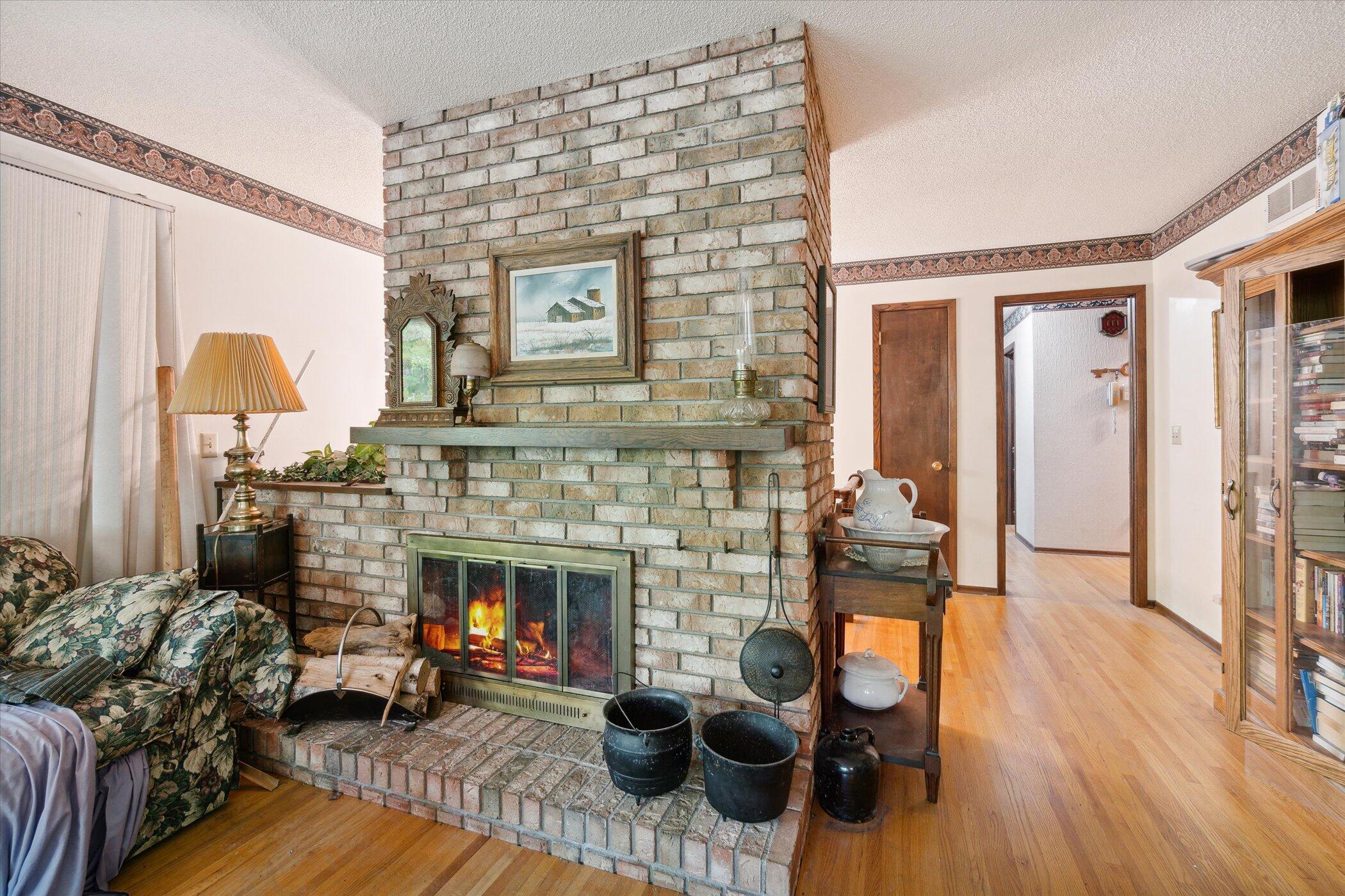 9800 Clinton Road Jackson, MI 49201 - Photo 11 of 38 08-9800-Clinton-Rd-Jackson-MI-49201-Wind