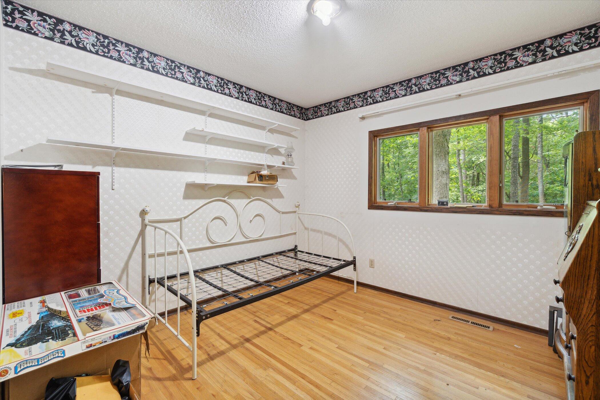 9800 Clinton Road Jackson, MI 49201 - Photo 21 of 38 18-9800-Clinton-Rd-Jackson-MI-49201-Wind