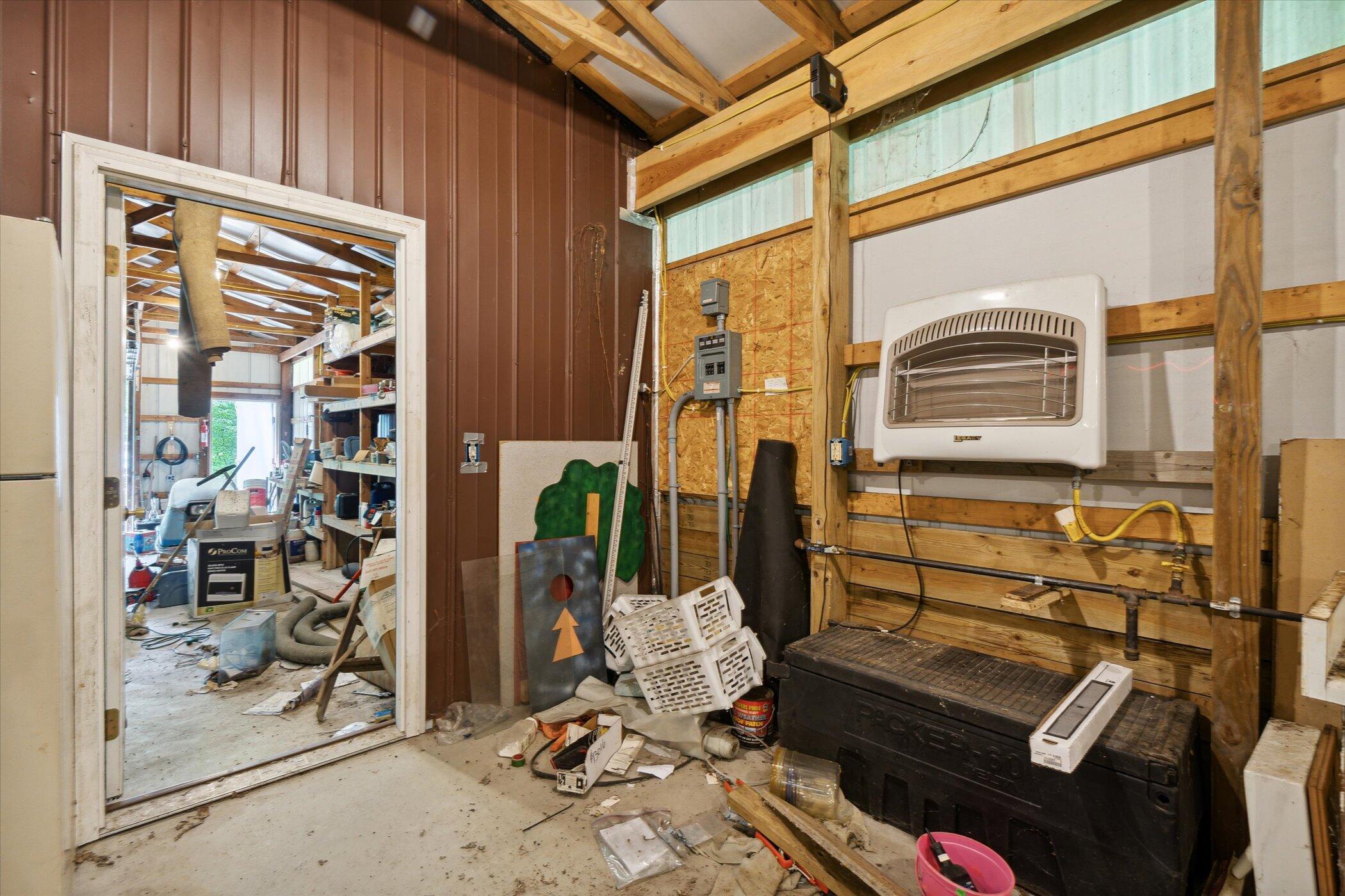9800 Clinton Road Jackson, MI 49201 - Photo 28 of 38 25-9800-Clinton-Rd-Jackson-MI-49201-Wind