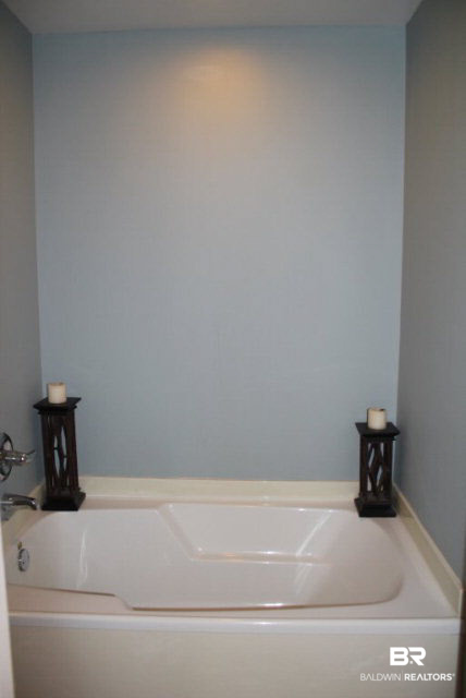 27282 Canal Road, Unit 205 Orange Beach, AL 36561 - Photo 13 of 32 Master Bath