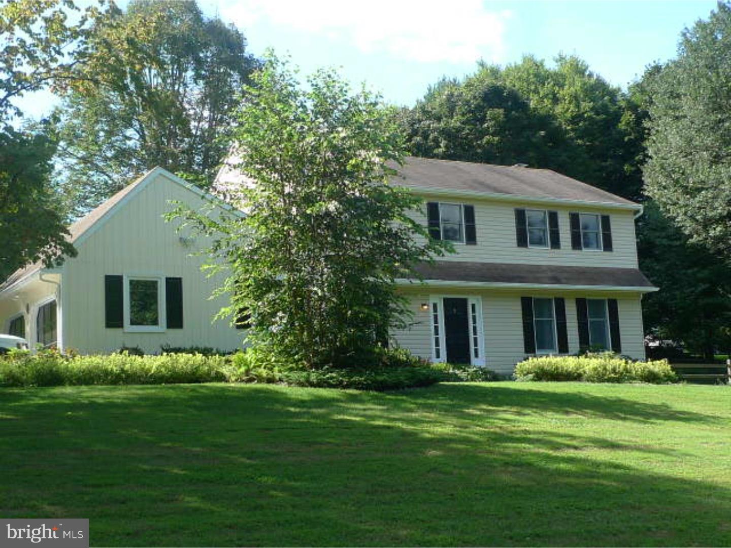 850 Dowlin Forge Road Downingtown, PA 19335 - Photo 2 of 25 Exterior Front