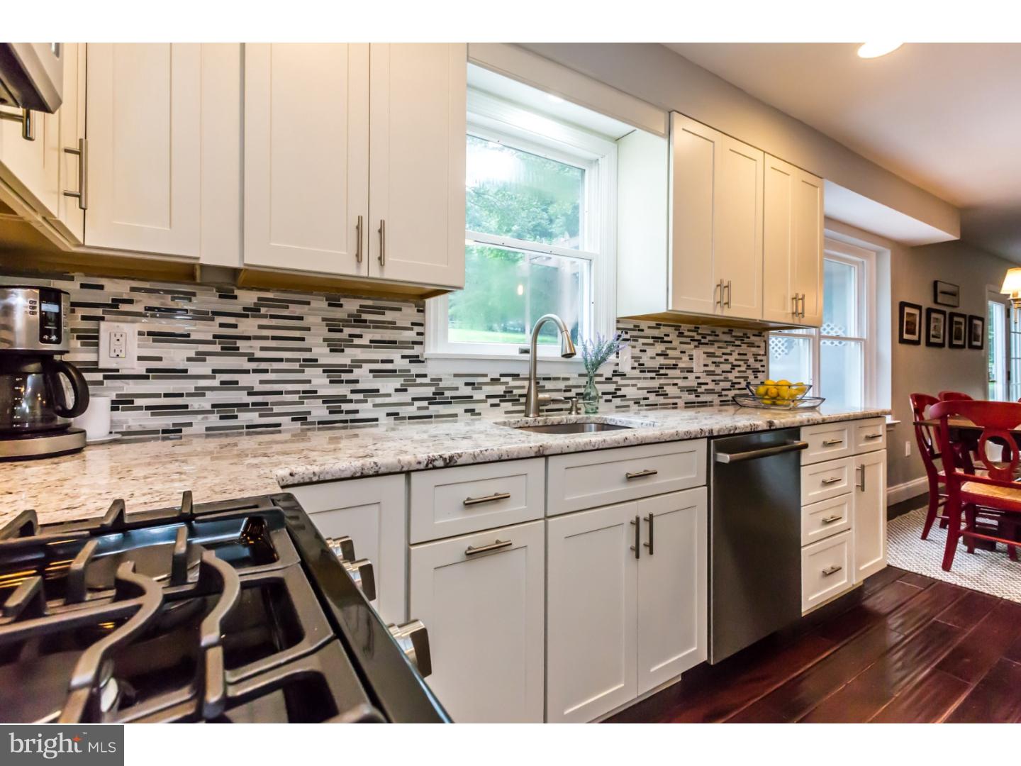 850 Dowlin Forge Road Downingtown, PA 19335 - Photo 7 of 25 Kitchen