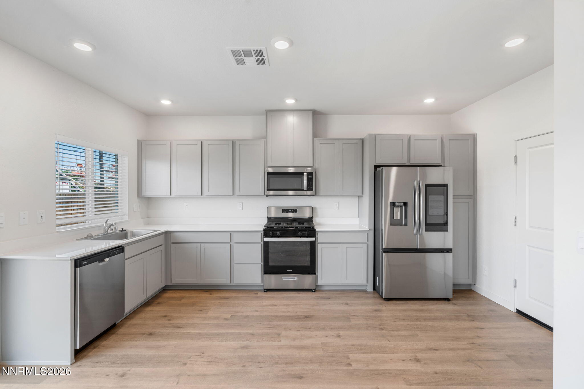 7745 Wandering Way Reno, NV 89506 - Photo 9 of 28 kitchen