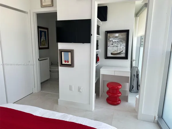 $23,000 | 1 Collins Avenue, Unit 602, Miami Beach, FL 33139