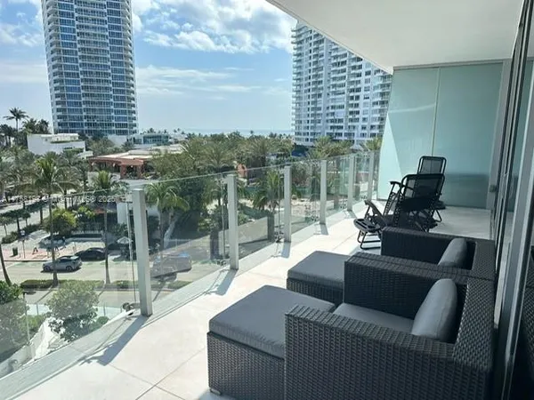 $23,000 | 1 Collins Avenue, Unit 602, Miami Beach, FL 33139