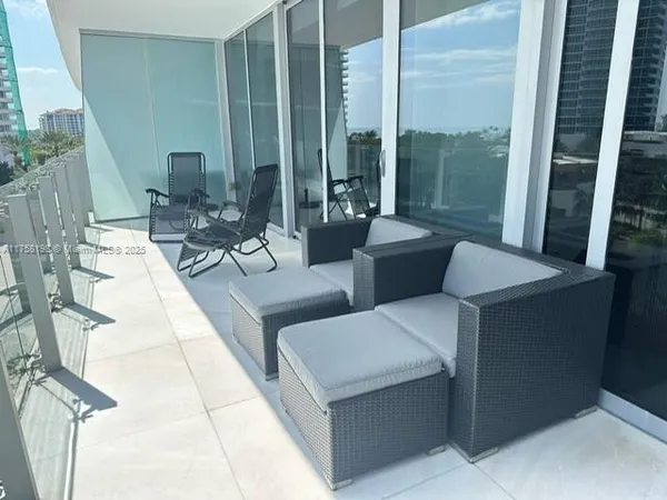 $23,000 | 1 Collins Avenue, Unit 602, Miami Beach, FL 33139