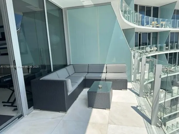 $23,000 | 1 Collins Avenue, Unit 602, Miami Beach, FL 33139