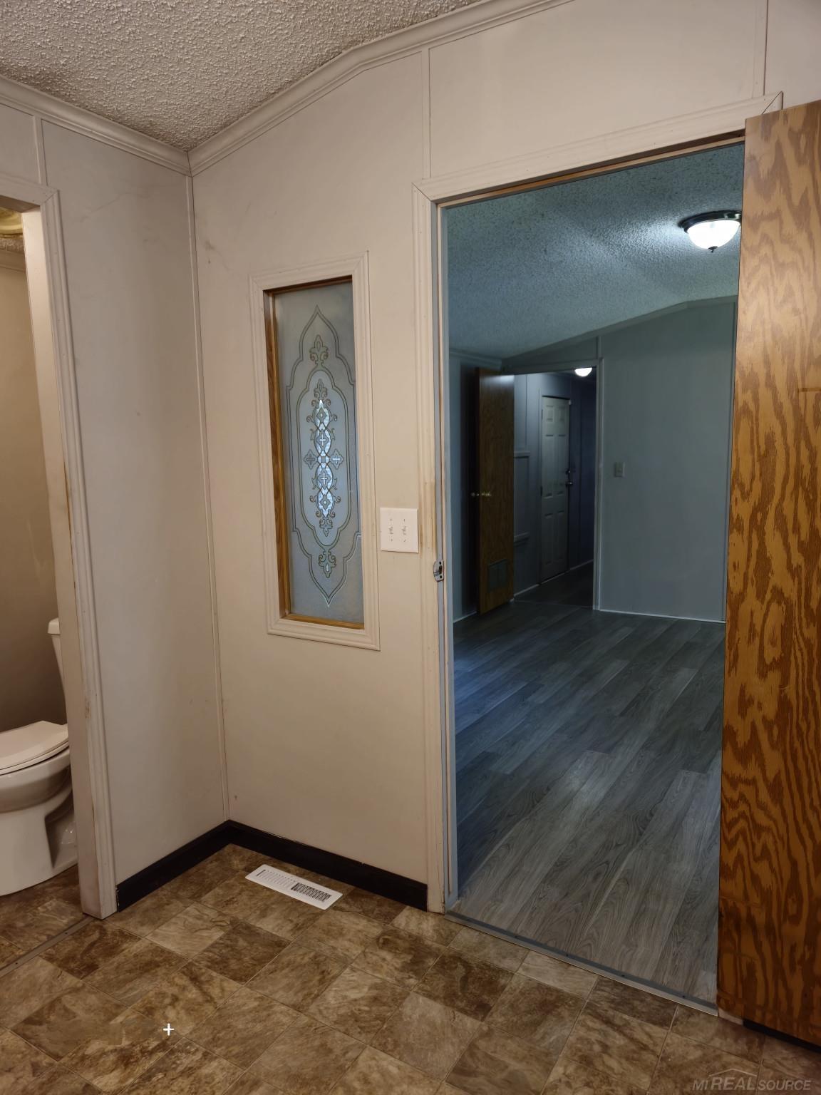 121 South Erie Street Three Rivers, MI 49093 - Photo 12 of 13 50146288-f2258994-38ac-4b41-a1bc-f977d2ee19b6.JPG