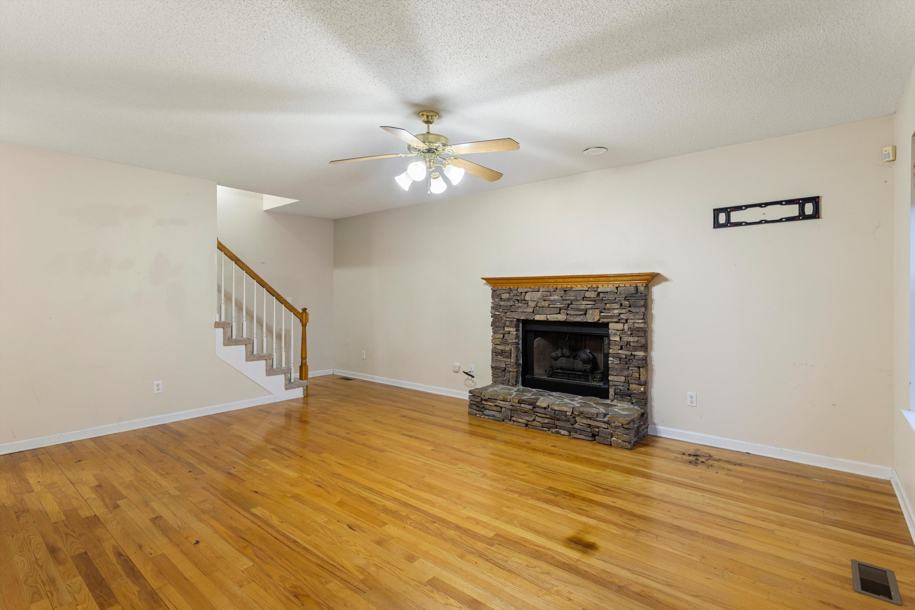 6202 Chandler Hill Road Ooltewah, TN 37363 - Photo 11 of 34 16-2M6A8375