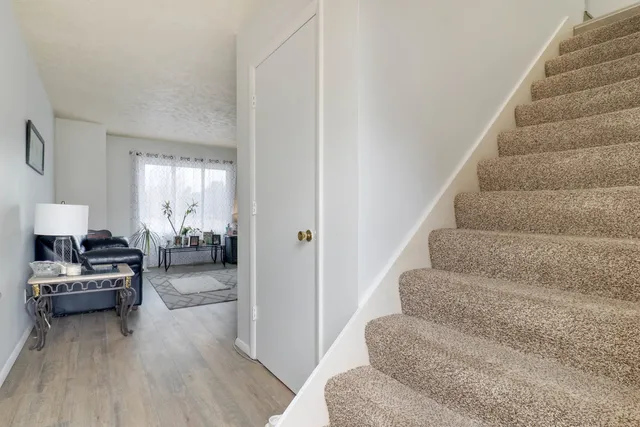 $165,000 | 1550 Hunt Drive, Unit C, Normal, IL 61761