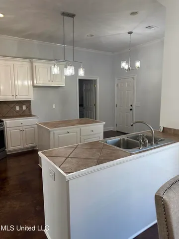 $275,000 | 135 Devlin Springs Drive, Madison, MS 39110