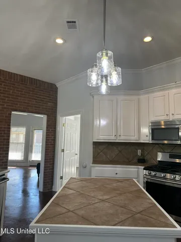 $275,000 | 135 Devlin Springs Drive, Madison, MS 39110