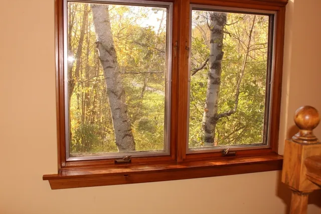 $567,000 | 319 Greenfield Road, Leyden, MA 01301