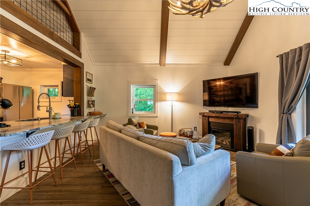 31 Larkspur Road Newland, NC 28657 - Photo 6 of 44 Gallery Image 6