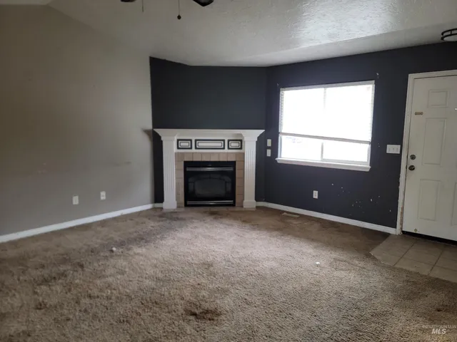 $349,000 | 1324-1328 North Flamingo Court, Nampa, ID 83651