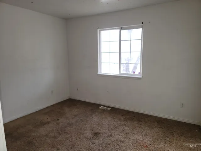 $349,000 | 1324-1328 North Flamingo Court, Nampa, ID 83651