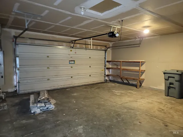 $349,000 | 1324-1328 North Flamingo Court, Nampa, ID 83651