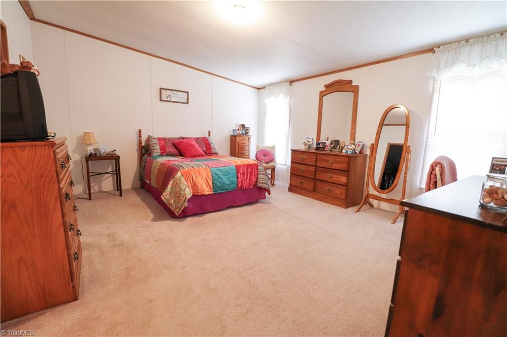 1892 Doss Road Danbury, NC 27016 - Photo 23 of 27