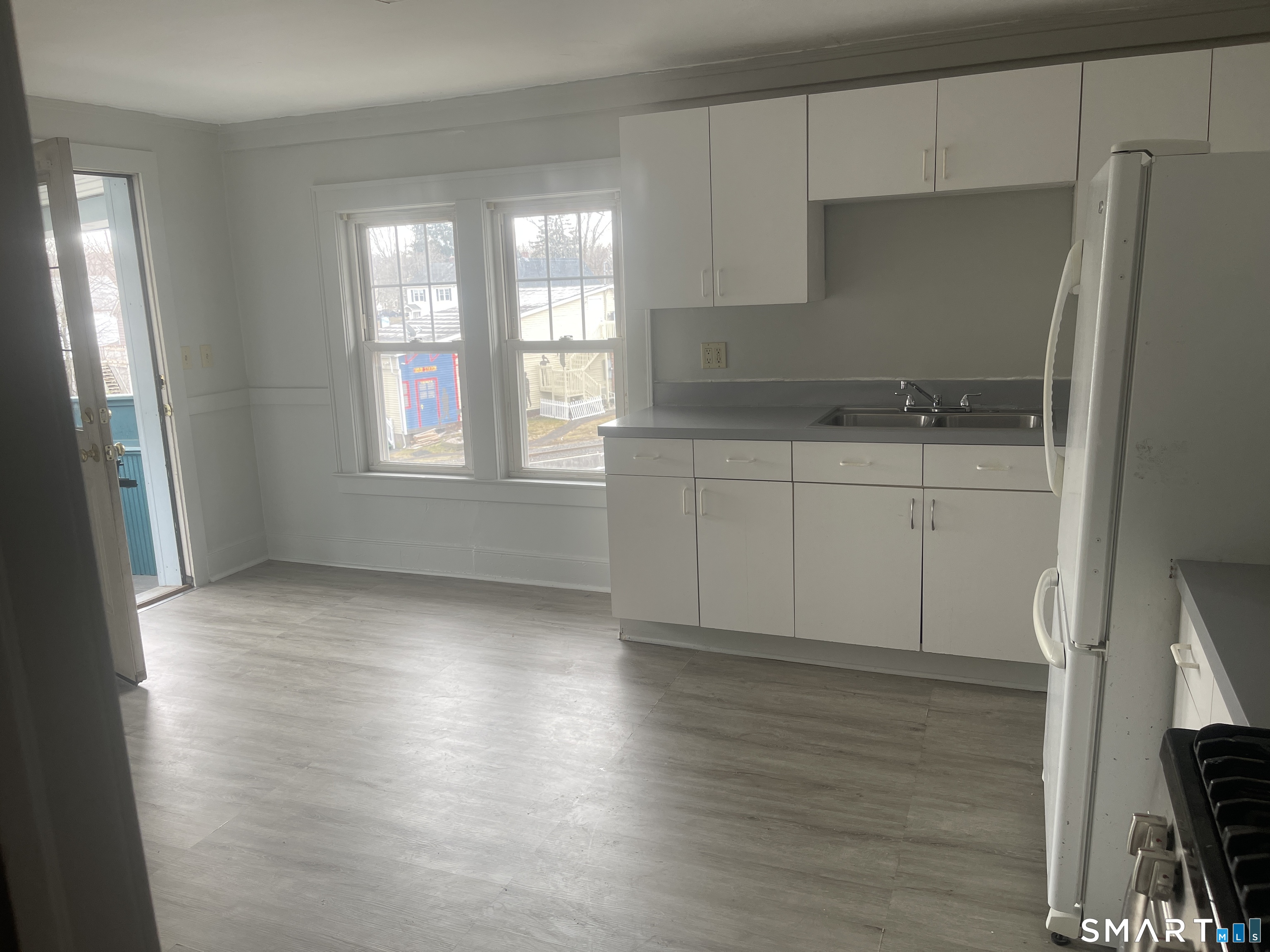 328 Main Street Cromwell, CT 06416 - Photo 2 of 11