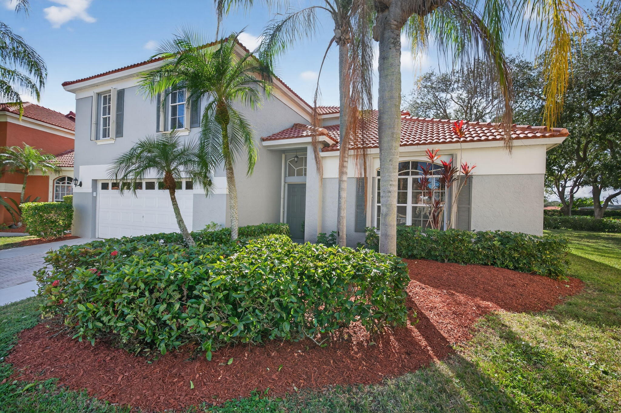 7004 Galleon Cove Circle Palm Beach Gardens, FL 33418 - Photo 3 of 78 Front Exposure