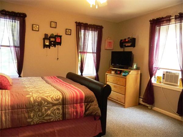 261 Rice Street Athol, MA 01331 - Photo 8 of 16