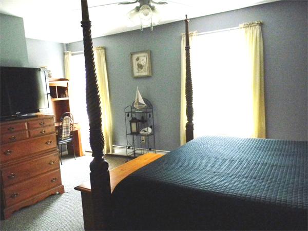 261 Rice Street Athol, MA 01331 - Photo 10 of 16
