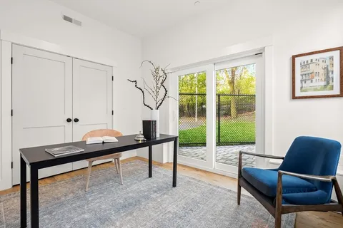 $899,000 | 6 Dellmore Road, Unit 3, Boston, MA 02131