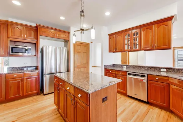 $4,400 | 2951 Old Glory Drive, Yorkville, IL 60560