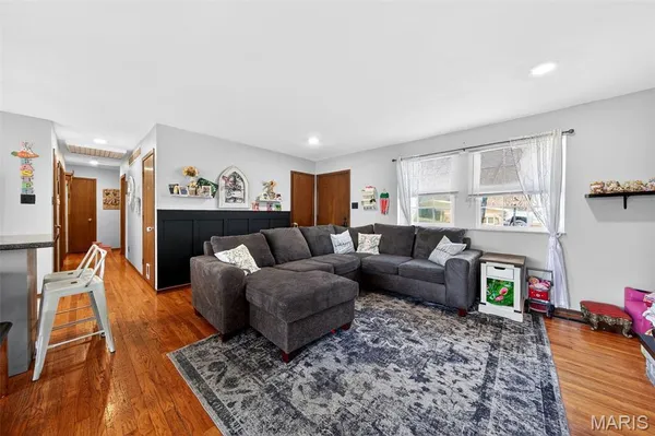 $329,900 | 12 Ozark Lane, Arnold, MO 63010