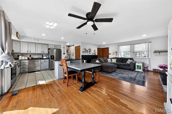 $329,900 | 12 Ozark Lane, Arnold, MO 63010