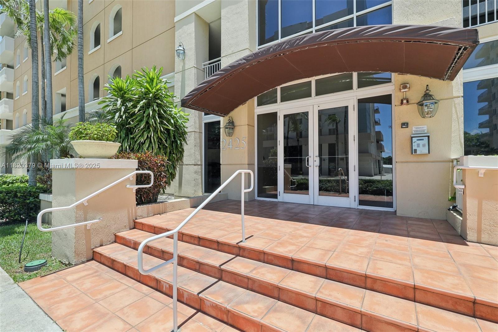 2425 Southwest 27th Avenue, Unit 705 Miami, FL 33145 - Photo 2 of 54