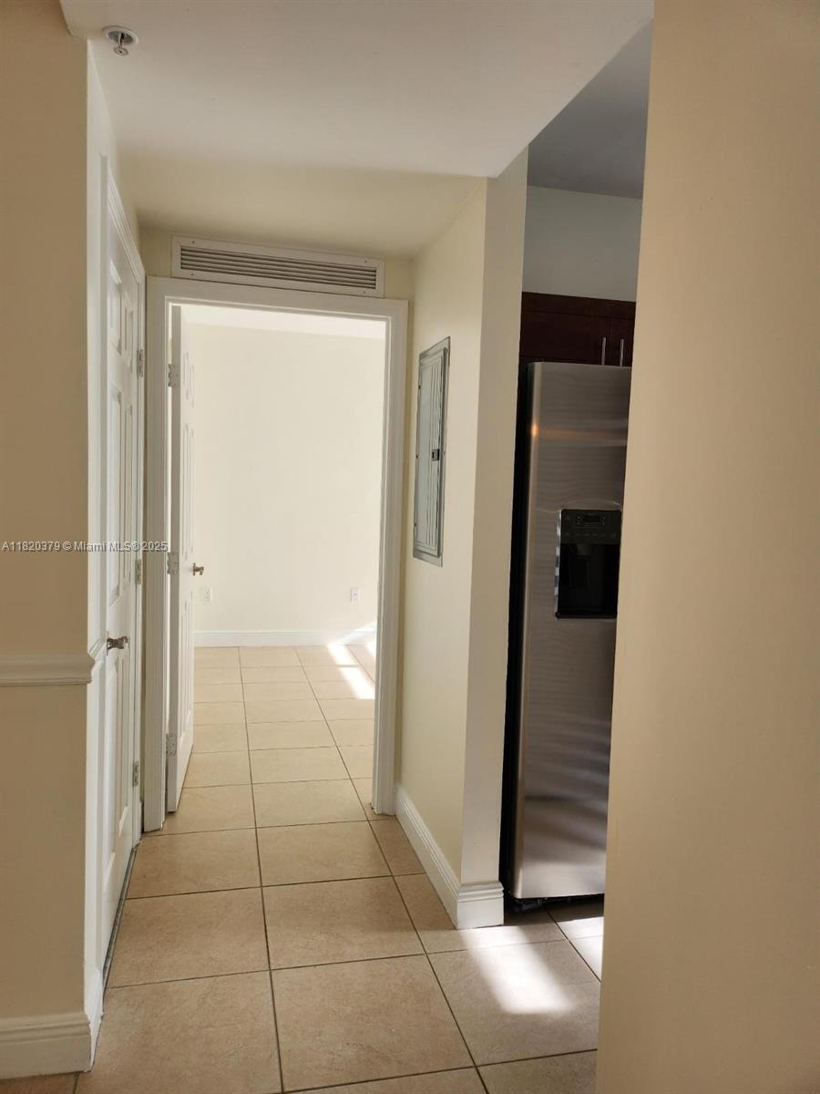 2425 Southwest 27th Avenue, Unit 705 Miami, FL 33145 - Photo 45 of 54