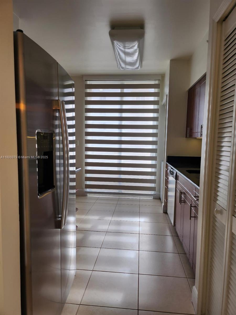 2425 Southwest 27th Avenue, Unit 705 Miami, FL 33145 - Photo 51 of 54