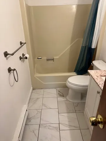 $224,900 | 15 Houghton Street, Unit 9, Worcester, MA 01604