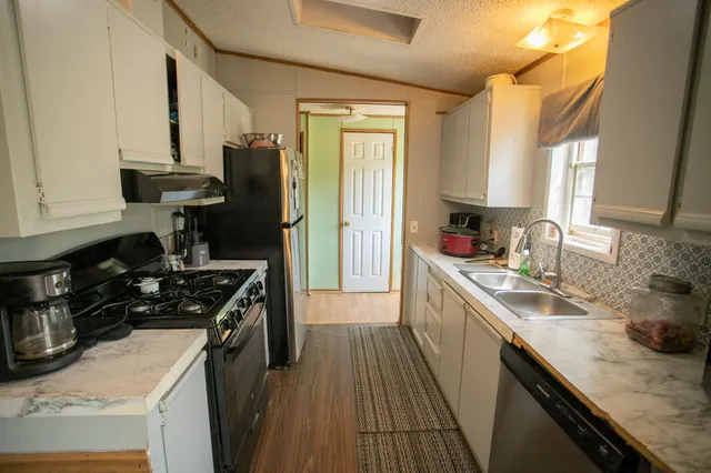 $450,000 | 45-59 61 Club, Levant, ME 04456