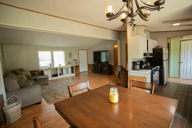 $450,000 | 45-59 61 Club, Levant, ME 04456