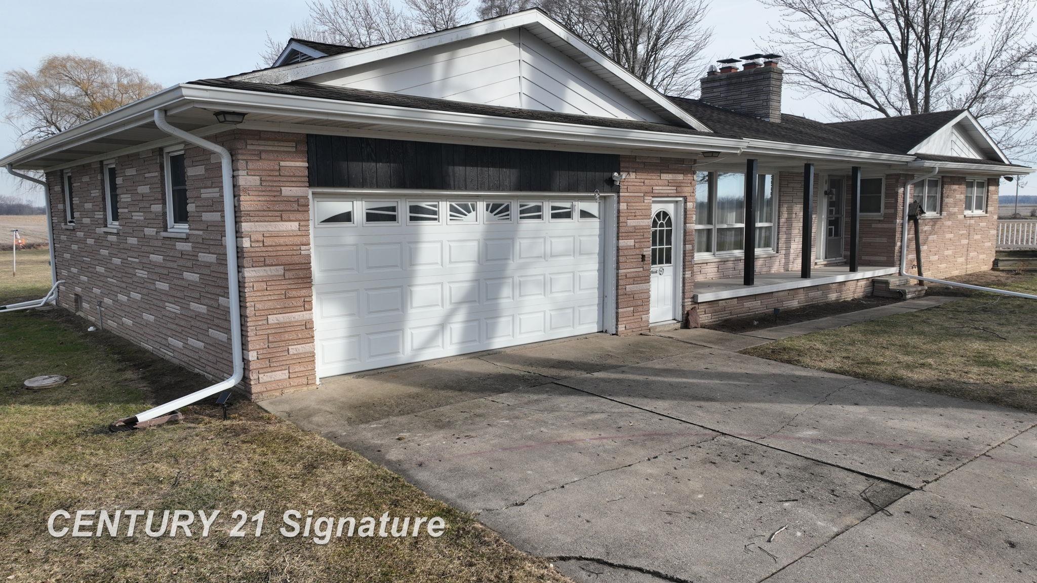 16513 Gasper Road Chesaning, MI 48616 - Photo 4 of 65