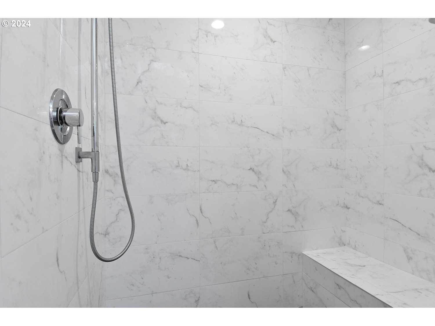 774 Southeast 25th Street Gresham, OR 97080 - Photo 26 of 39 a bathroom with a shower