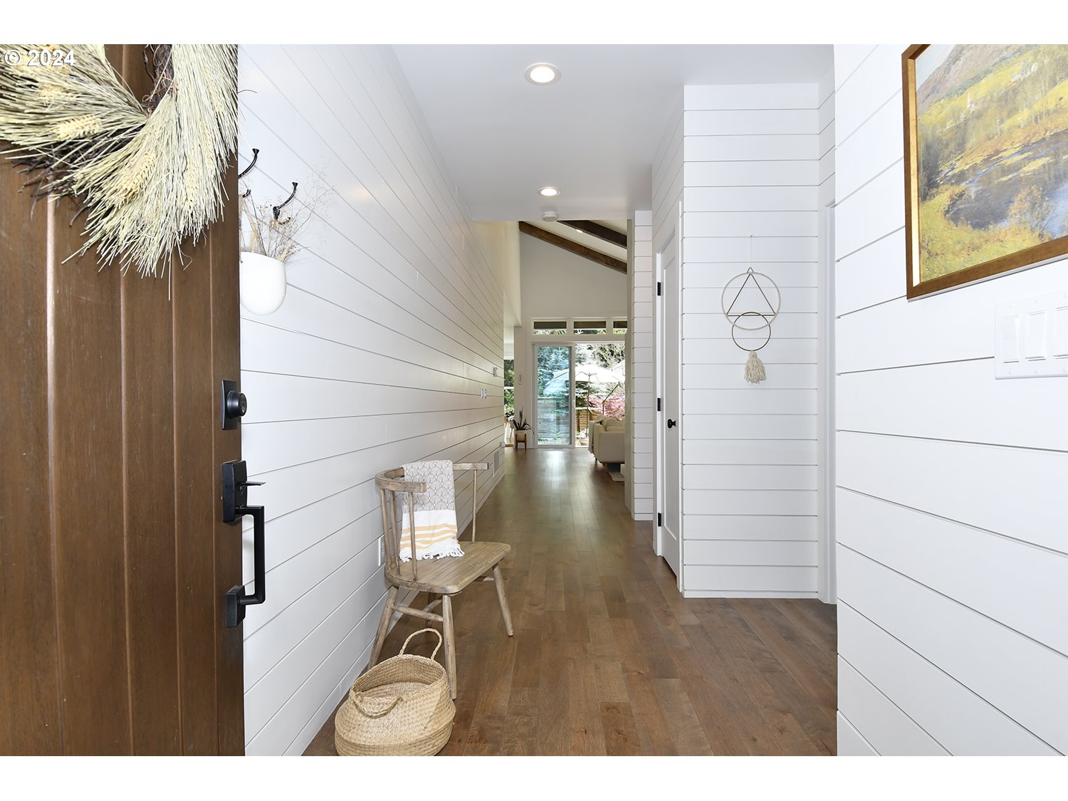 774 Southeast 25th Street Gresham, OR 97080 - Photo 3 of 39 a view of entryway and hall with wooden floor