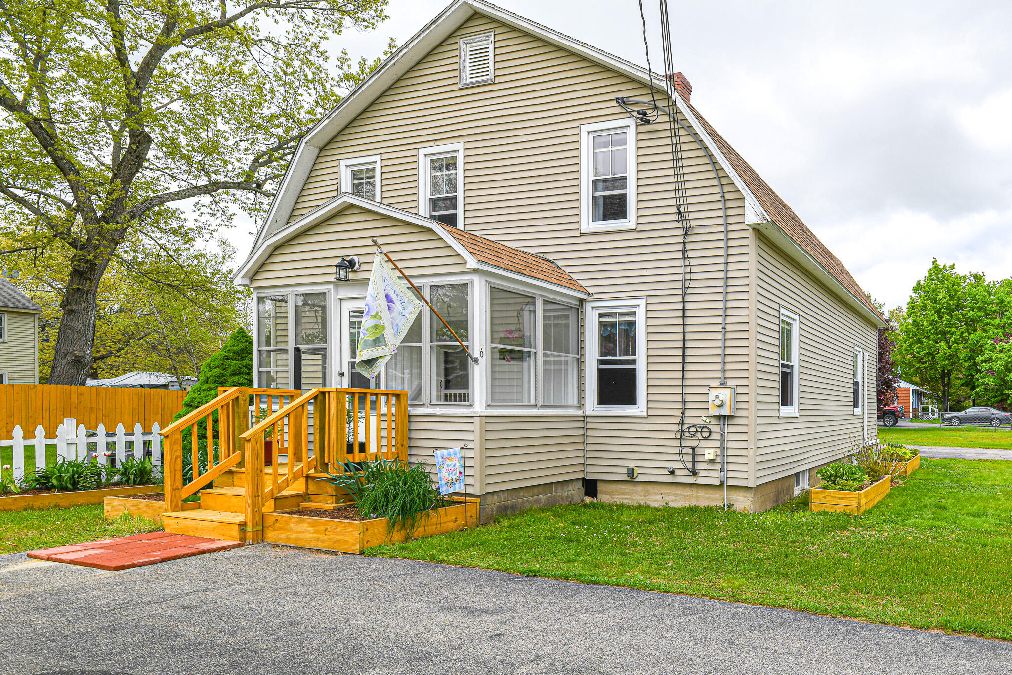 6 Ruth Street Sanford, ME 04073 - Photo 2 of 40 2
