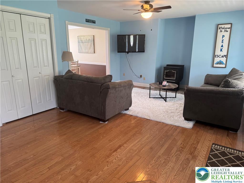 18 Cub Lane Jim Thorpe, PA 18229 - Photo 25 of 58 a living room with furniture and a window