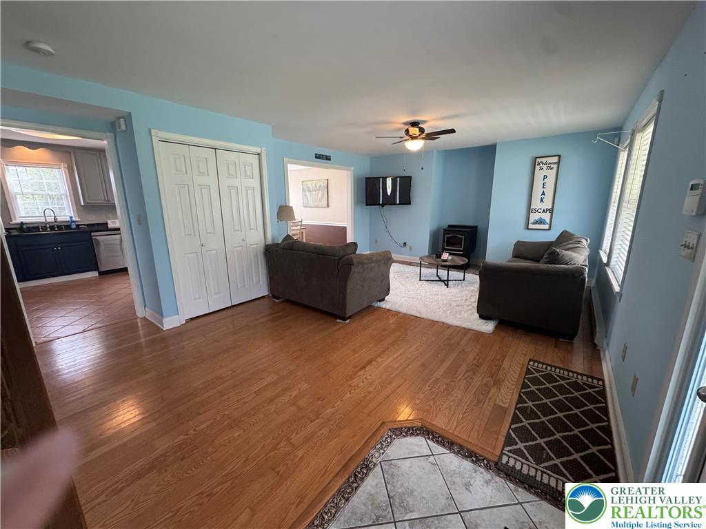 18 Cub Lane Jim Thorpe, PA 18229 - Photo 26 of 58 a living room with furniture and a rug